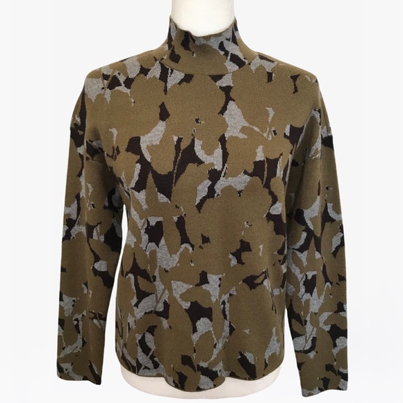 Anthropologie Camo Print Women’s Turtleneck Sweater XS/S - Picture 5 of 13